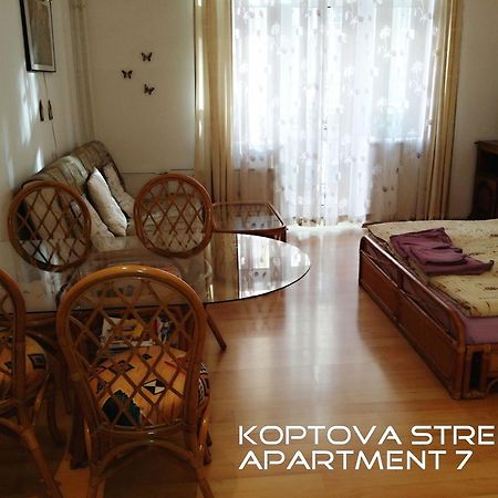 Holiday Apartments Karlovy Vary Luaran gambar