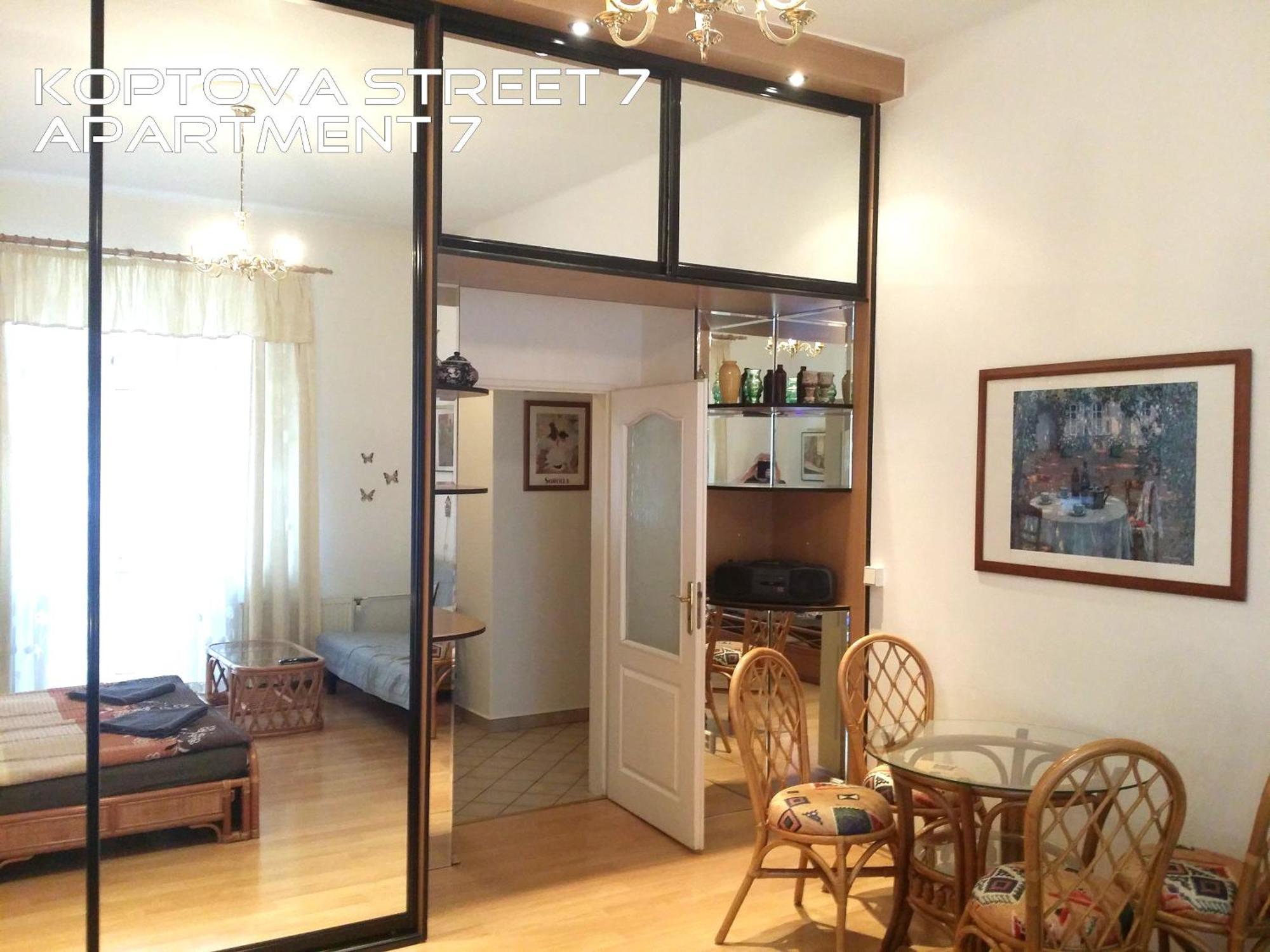 Holiday Apartments Karlovy Vary Luaran gambar